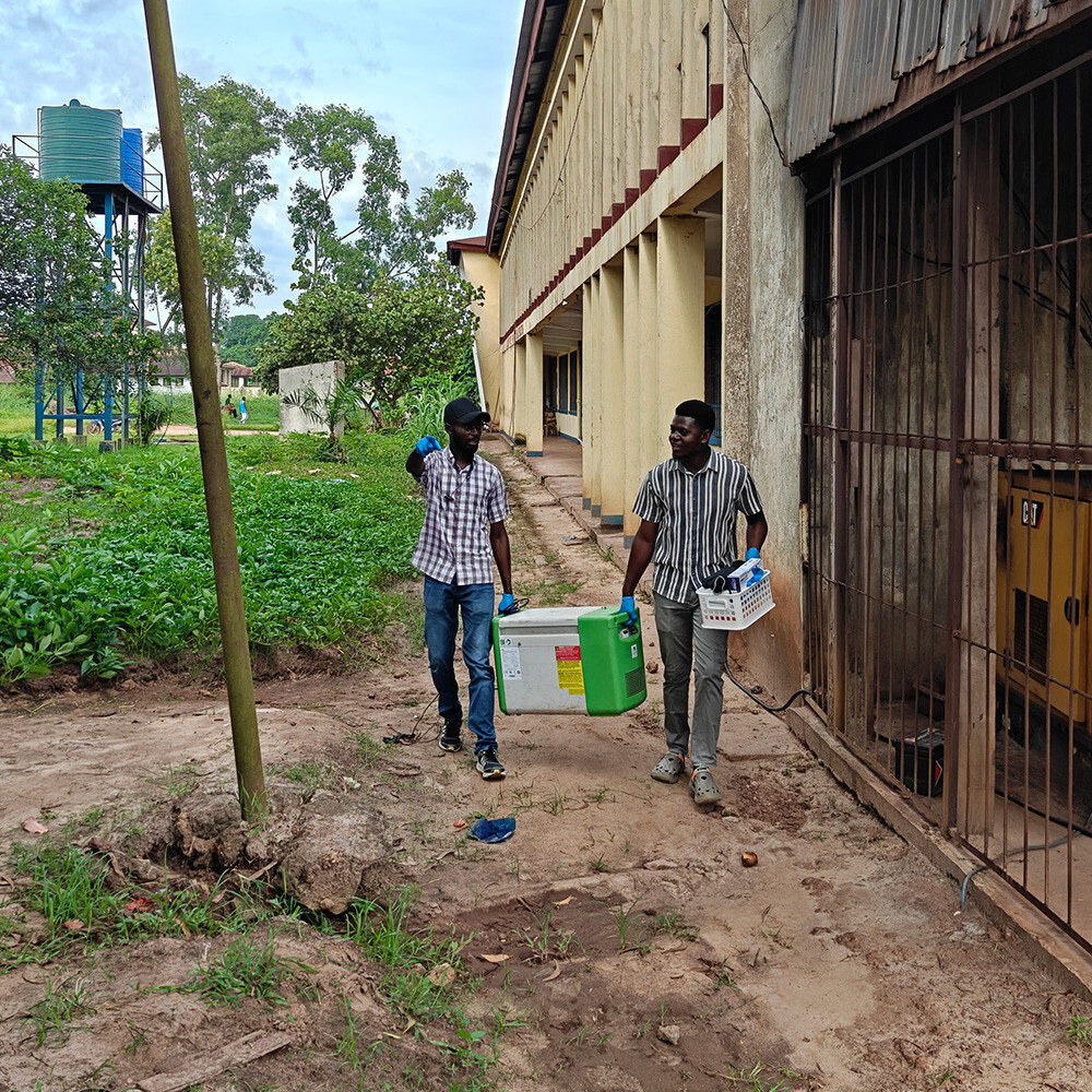 EBO-BOOST-study-participants-6