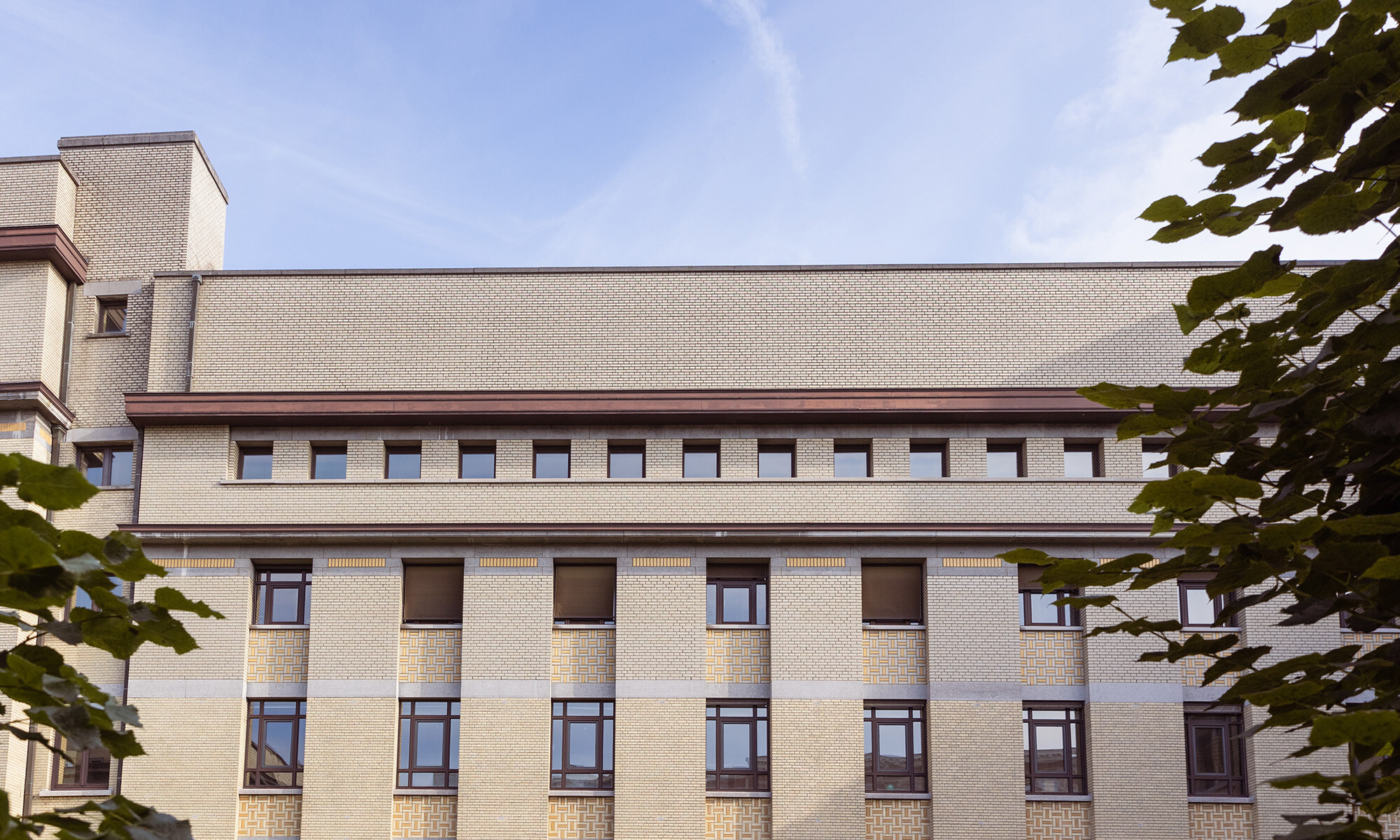 ITMBuilding_Exterior_Kronenburgstraat_2000x1200