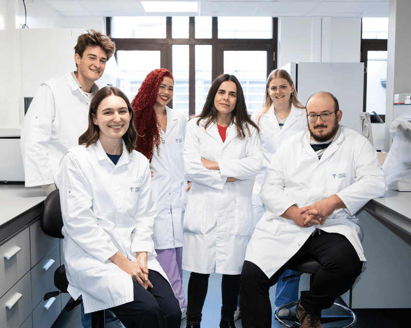 Simões Lab_small