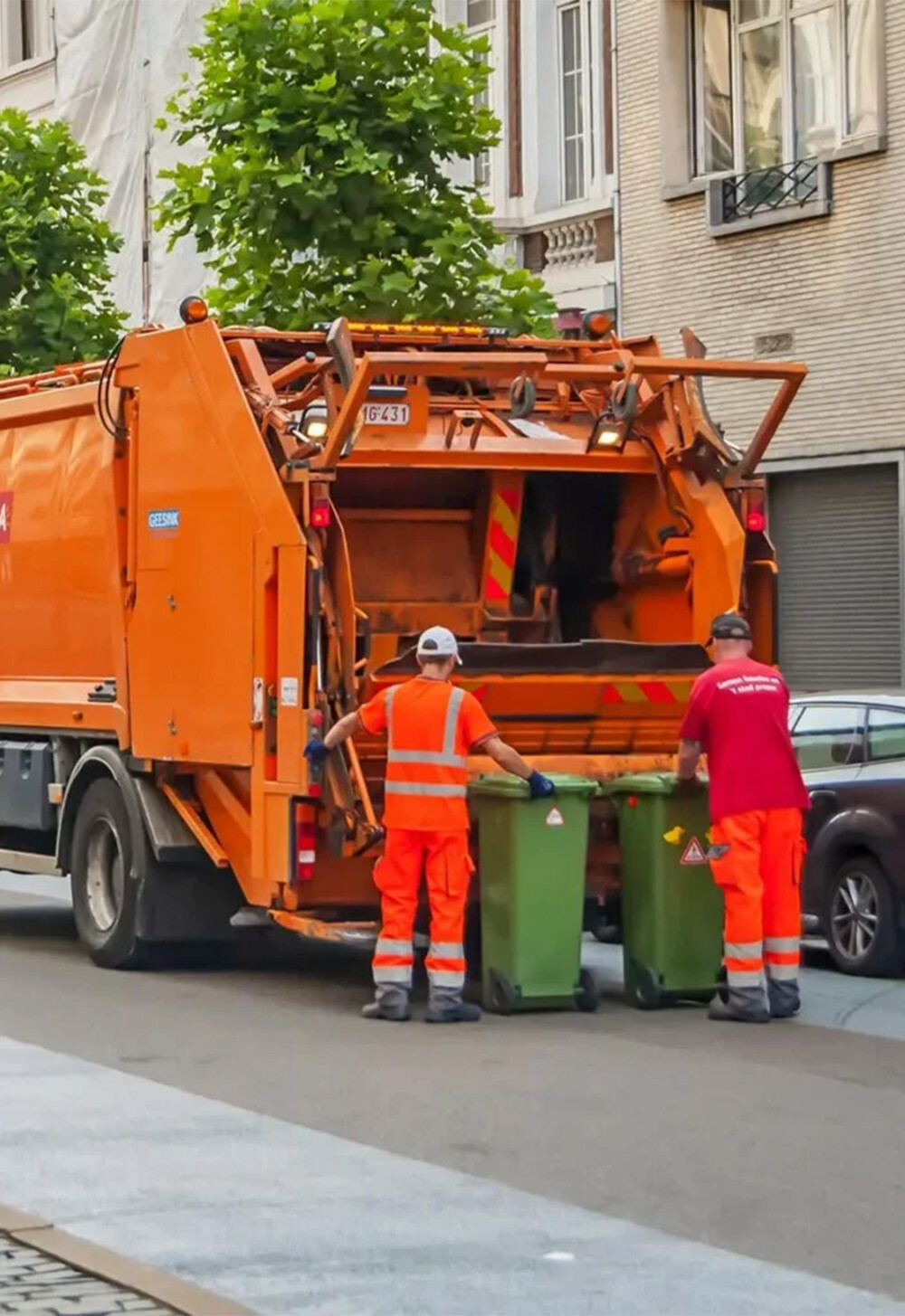 Garbage-collection-antwerp-resized