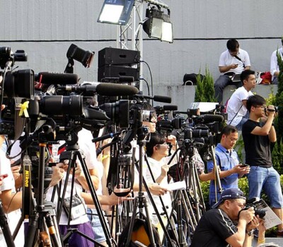 websitesizejournalistcamerahongkonghongsocialmediakong2654531