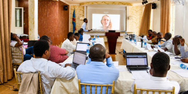 0806_Isabel online training_banner