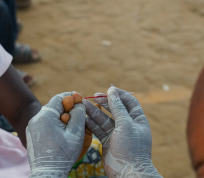 drawingofbloodatsleepingsicknessscreeningnearbandundudrcphotoitmantwerpedit